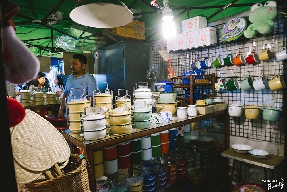 ร้านปิ่นโต ปิ่นโต อ่านต่อได้ที่ https www.wongnai.comarticlesshopping guide ratchada night marketrefct