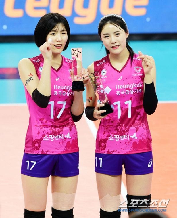 อีแจยองและอีดายอง นักวอลเลย์บอลชาวเกาหลีใต้