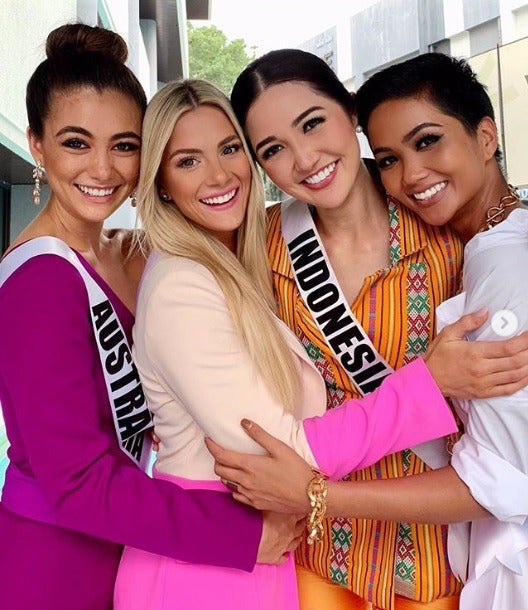 Miss Universe Usa Anfd Cambodia And Vietnam