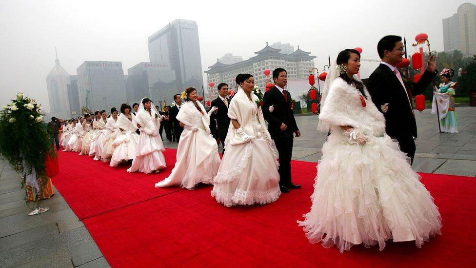 คนจีนจับคู่แต่งงาน