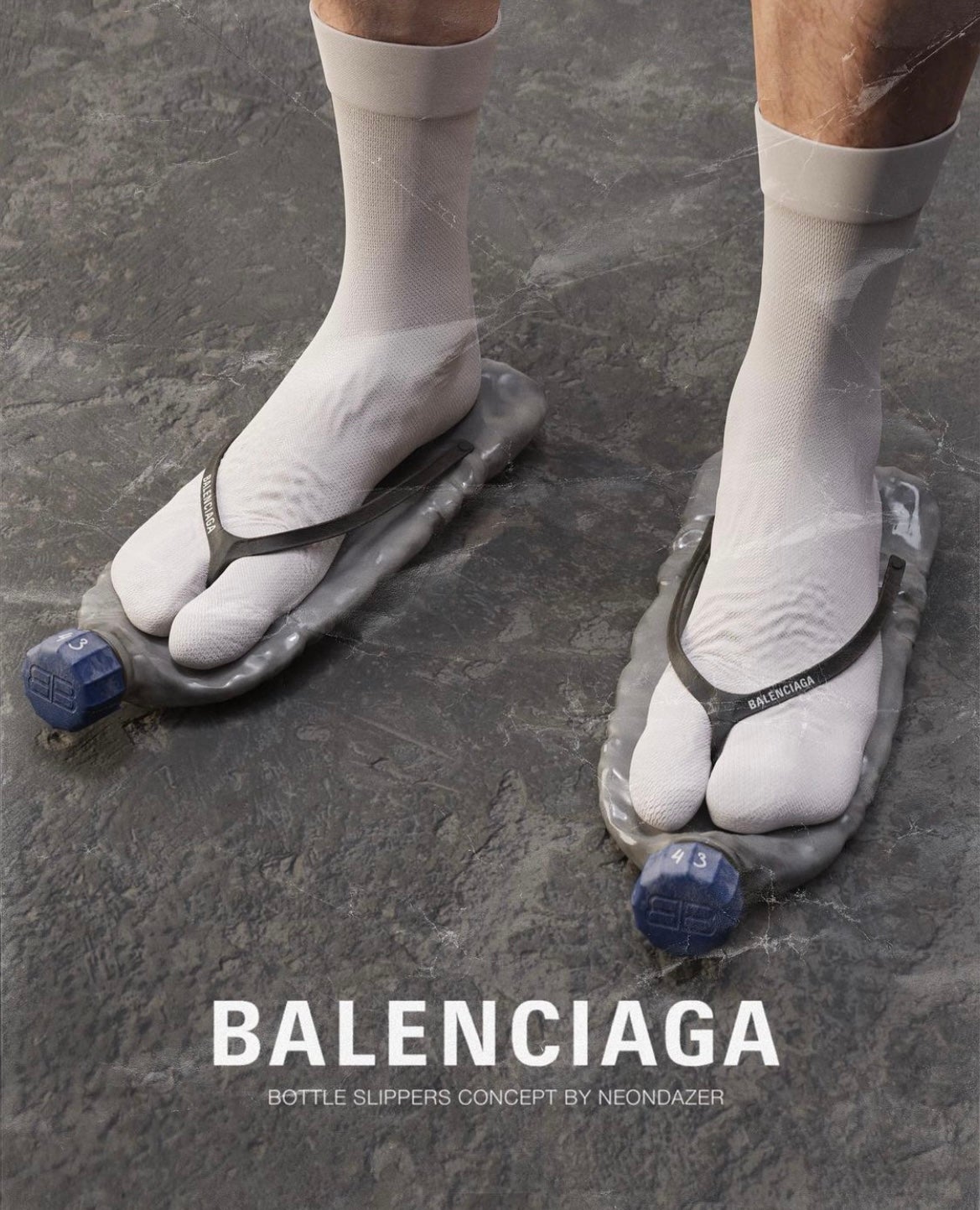 รองเท้าแตะขวดน้ำ balenciaga