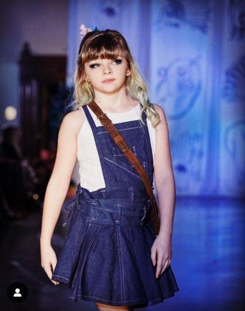 โนเอลล่า (Noella) เด็กข้ามเพศอายุน้อยที่สุดที่ได้เดินแบบ New York Fashion Week