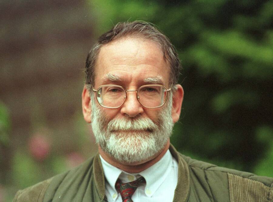 แฮโรลด์ ชิปแมน (Harold Shipman) ปี 1946-2004
