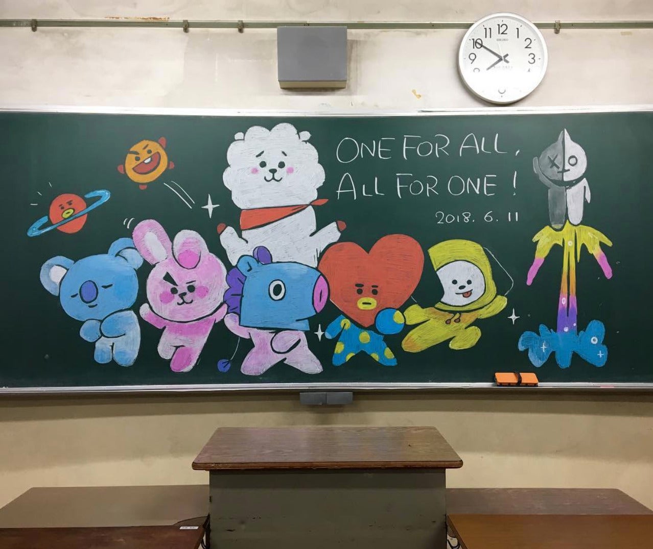 ภาพวาดสีชอล์กบนกระดานดำ จากครูชาวญี่ปุ่น