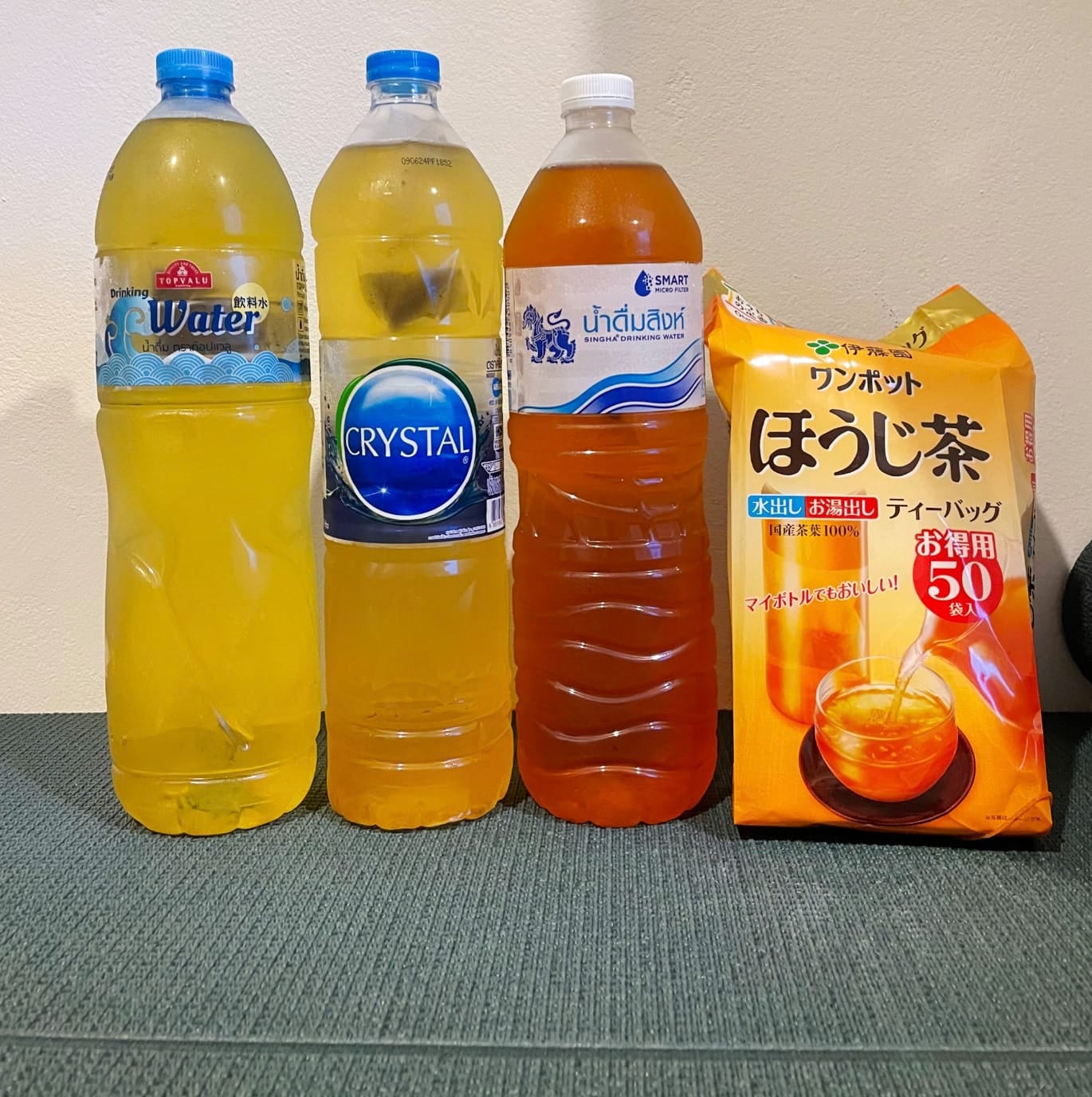 คนญี่ปุ่นลองชงชาด้วยน้ำดื่มไทย