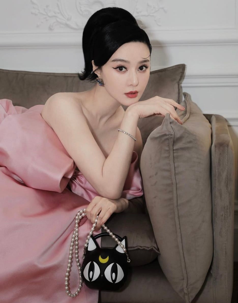 นักแสดงหญิง จีน ผู้ติดตามบน weibo มากที่สุด
