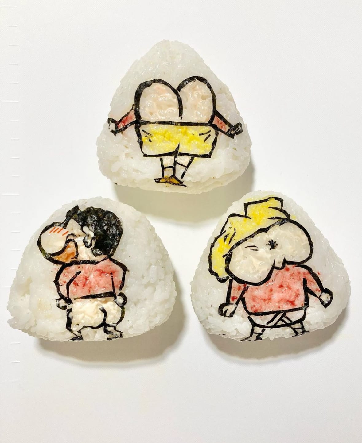 ศิลปะสาหร่ายบนข้าวปั้นญี่ปุ่น joy.onigiri