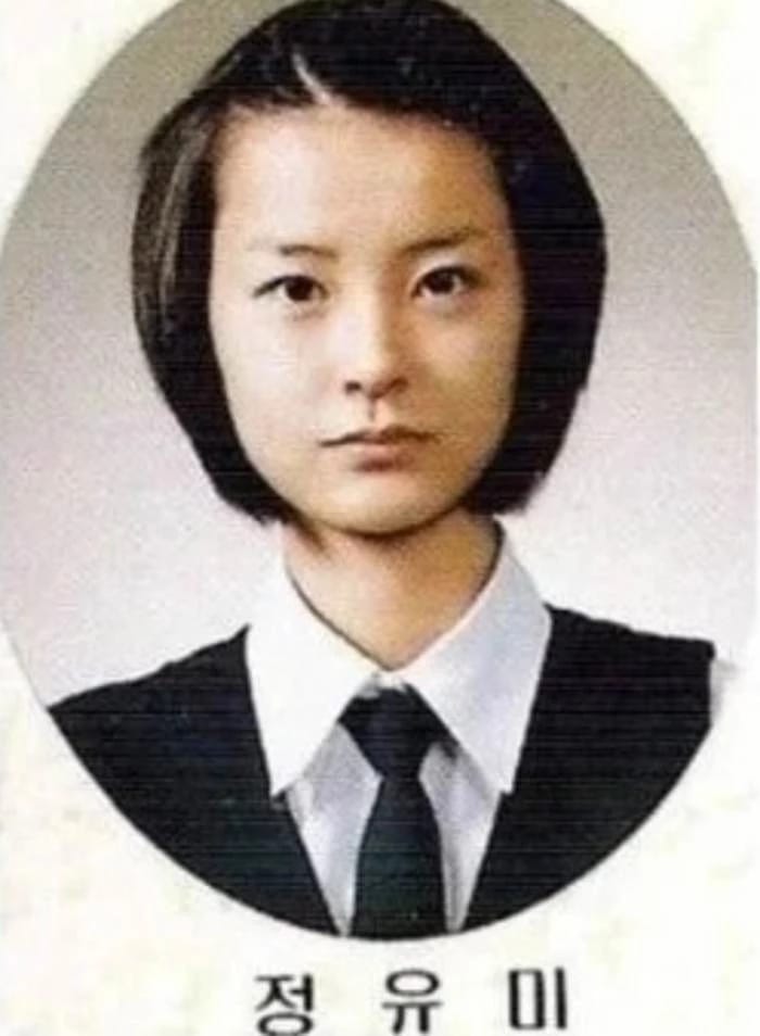ดาราเกาหลี รูปจบการศึกษา