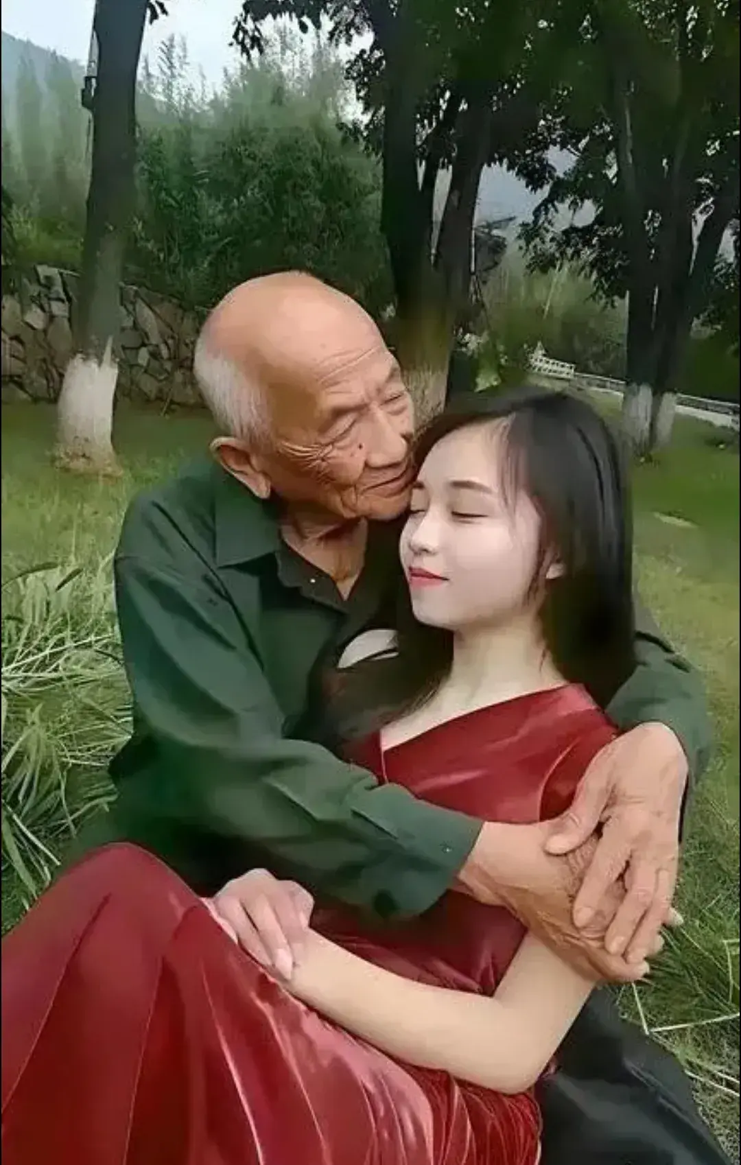 คุณปู่ 80 แต่งงานกับสาวอายุ 23 คู่รักต่างวัย จีน