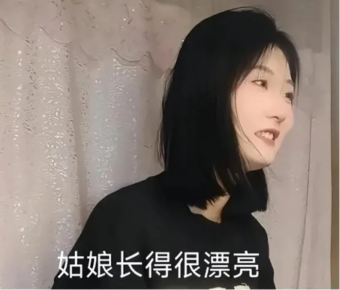 ไวรัล! สาวจีนรูปร่างหน้าตาดี เกิดมา 25 ปี ไม่เคยมีแฟน เพราะสูงเกือบสองเมตรครึ่ง?!