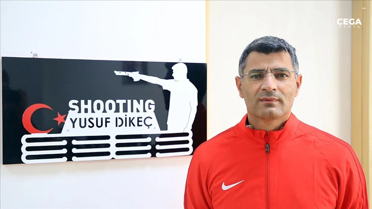 &Quot;ยูซุฟ ดิเค็ก (Yusuf Dikec)&Quot; นักกีฬายิงปืนชาวตุรเคียวัย 51 ปี ลงแข่งยิงปืนแบบไร้อุปกรณ์ช่วย ก่อนคว้าเหรียญเงินโอลิมปิกส์!