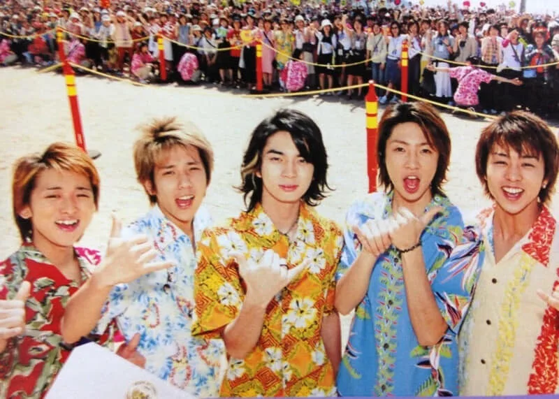 "อาราชิ (ARASHI)" บอยแบนด์ญี่ปุ่นระดับตำนาน ประกาศยุบวงอย่างเป็นทางการในปี 2026