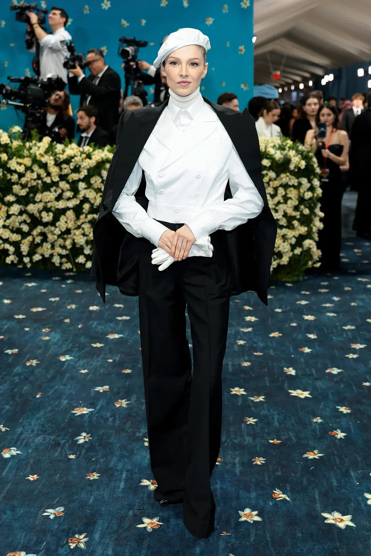 ส่อง 25 อันดับชุดที่ดีที่สุดในงาน "Met Gala 2025" โดย "Vanity Fair"