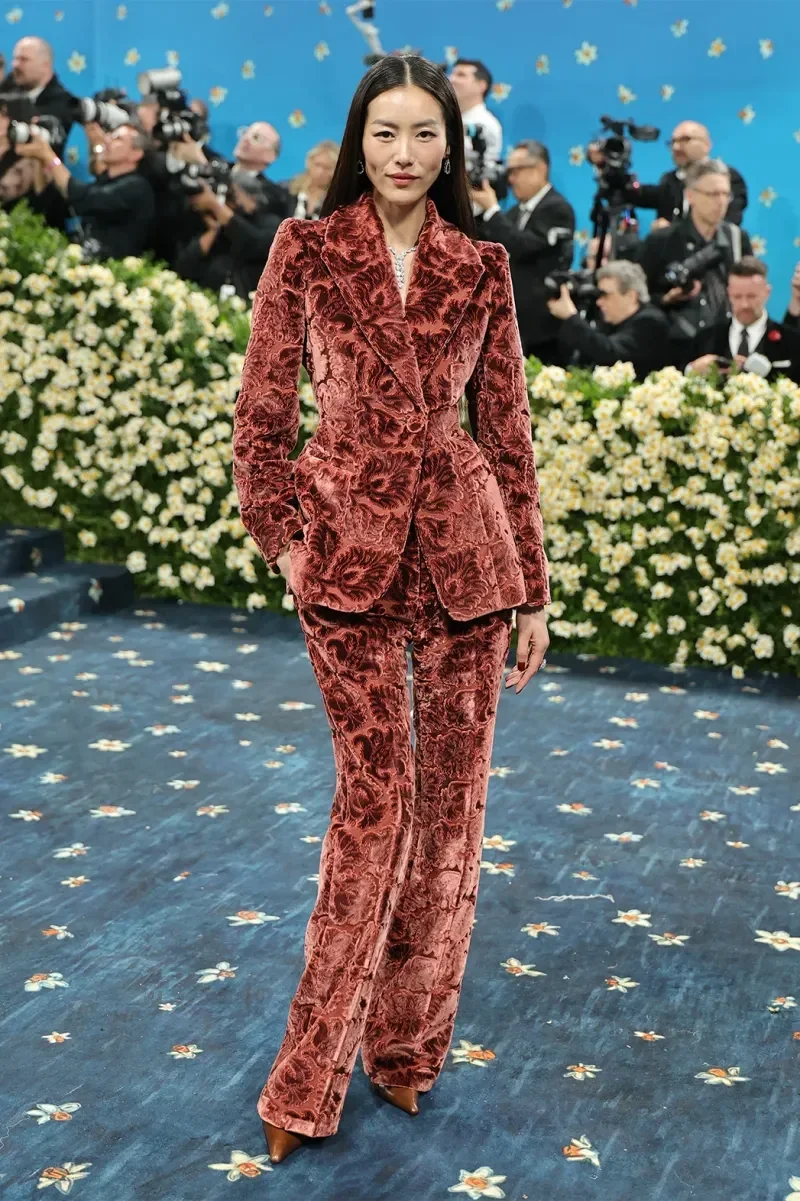 พาส่อง 12 คนดังเชื้อสายเอเชียที่ได้ไปร่วมงาน "Met Gala 2025"