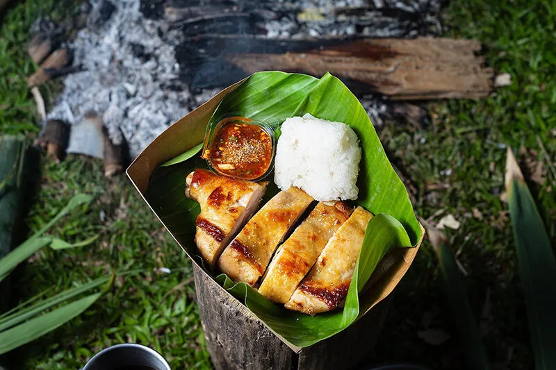 "กอล์ฟ กัญจน์" นักปิ้งไก่ในตำนาน ล่าสุดเปิดร้านจริงแล้ว ชื่อว่า "ไก่ย่างอังกอร์"