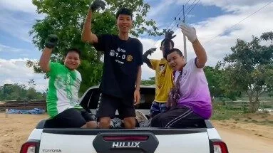 เด็กไทยหัวใจรักษ์โลกทำคอนเทนต์เก็บขยะตามยอดฟอล "TikTok" ล่าสุดผู้ติดตามทะลุหลักแสน!