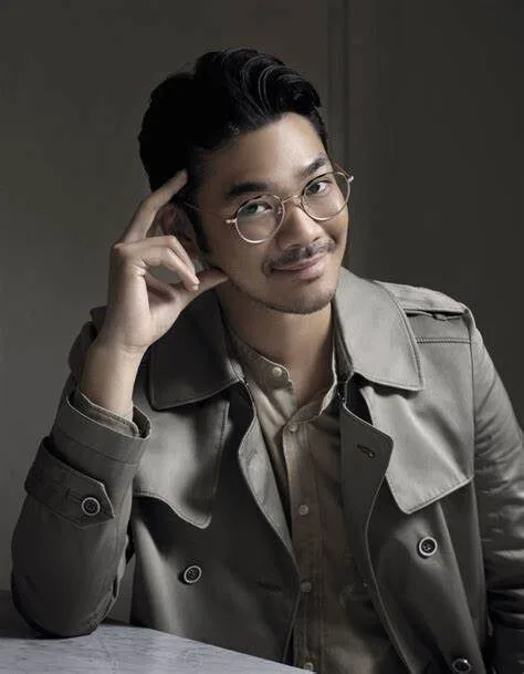 เผย 15 คนบันเทิงไทยที่ไม่ต้องเป็นคนดังก็รวยอยู่แล้ว
