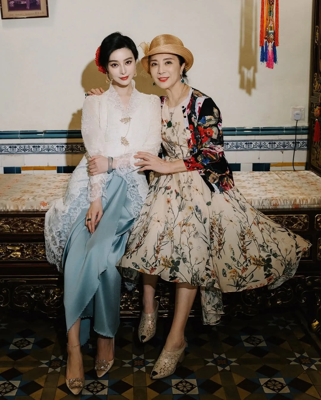 เผยภาพแม่ "ฟ่านปิงปิง (Fan Bingbing)" ที่สวยไม่สร่าง ไม่ต่างจากลูกสาวเลย