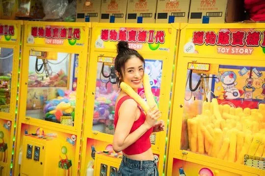 "อายะ อุเอโตะ (Aya Ueto)" นักแสดงสาวชื่อดังชาวญี่ปุ่น ปล่อยโฟโต้บุ๊ค "Midday Reverie" ในรอบ 15 ปี