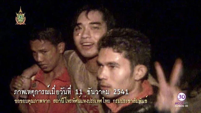 "เจมส์ เรืองศักดิ์" โพสต์ชวนขนลุก ผู้รอดชีวิตจากเครื่องบินตกที่อินเดีย นั่งที่นั่งหมายเลขเดียวกับเขา "11A"