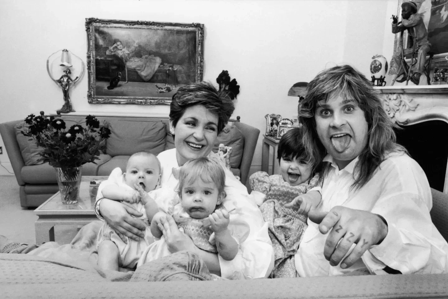 "ออซซี่ ออสบอร์น (Ozzy Osbourne)" ตำนานเพลงร็อค เสียชีวิตแล้ว ในวัย 76 ปี หลังอำลาวงการเพียง 3 สัปดาห์