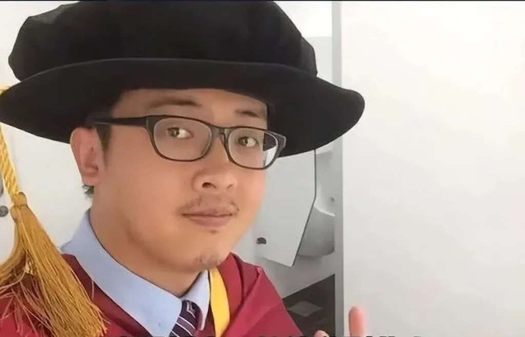 ชีวิตไม่สิ้นก็ดิ้นกันต่อไป! หนุ่มจีนจบด็อกเตอร์จากอ็อกซ์ฟอร์ด (Oxford) ผันตัวเป็นไรเดอร์ หลังสัมภาษณ์งาน 10 ที่ไม่ผ่าน
