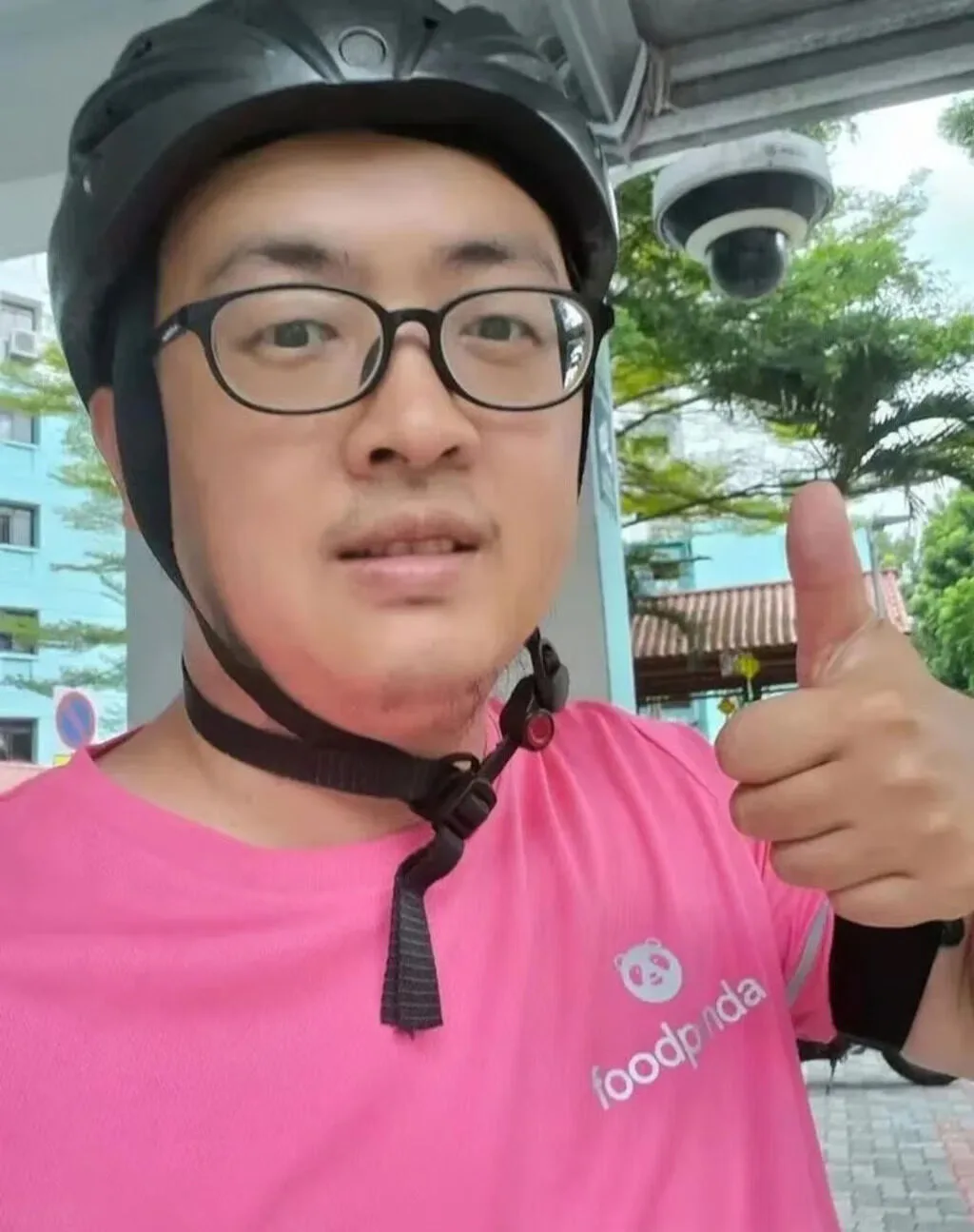 ชีวิตไม่สิ้นก็ดิ้นกันต่อไป! หนุ่มจีนจบด็อกเตอร์จากอ็อกซ์ฟอร์ด (Oxford) ผันตัวเป็นไรเดอร์ หลังสัมภาษณ์งาน 10 ที่ไม่ผ่าน
