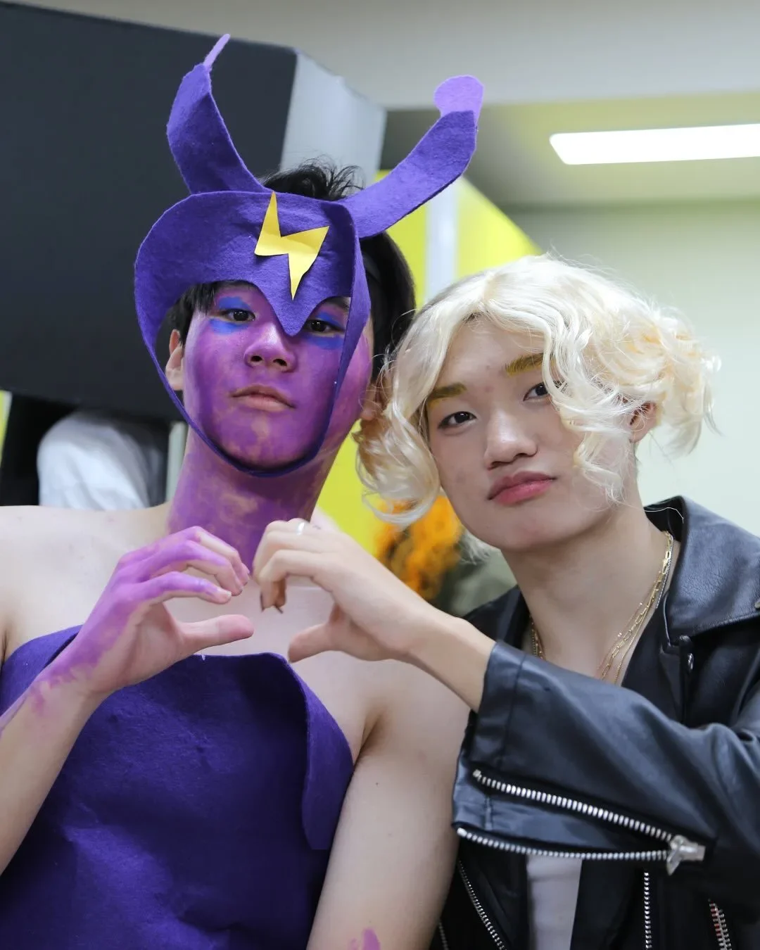 พาส่องภาพนักเรียนมัธยมฯ ปลาย "Uijeongbu High School" ถ่ายรูปก่อนจบการศึกษาจากโรงเรียน ที่ครีเอทีฟจนกลายเป็นไวรัล!