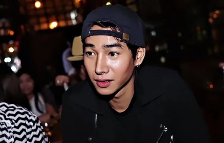 ชาวเน็ตเดือด! "เป๊ก ผลิตโชค" ปฏิเสธตรวจเลือดหาสารเสพติด – รพ. ยันสิทธิ์ผู้ป่วย ตำรวจชี้ไม่มีอำนาจบังคับตรวจ