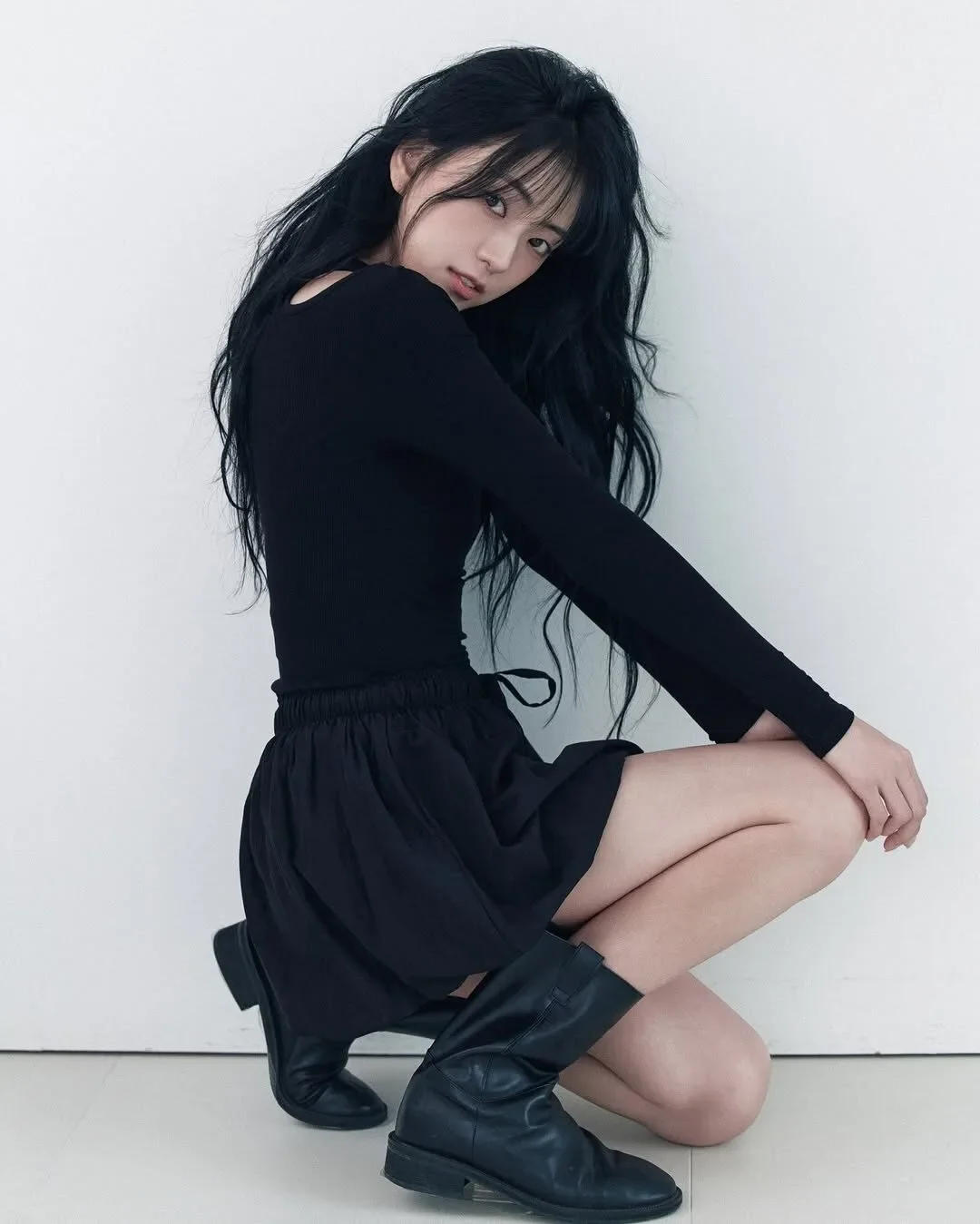 พี่สาวของ "จีซู BLACKPINK" เตรียมเดบิวต์เข้าวงการบันเทิงผ่านรายการเรียลลิตี้ "Super Seller"