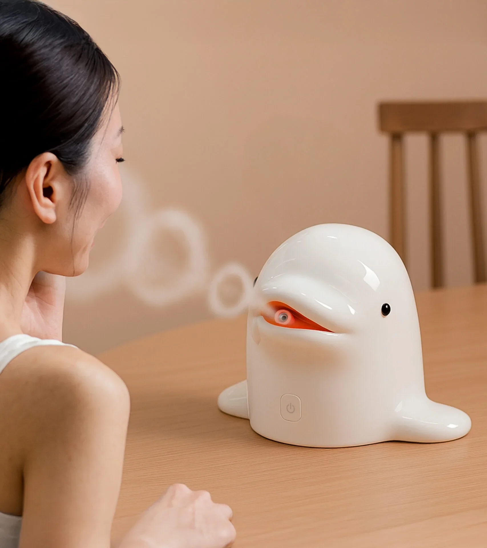 เครื่องพ่นไอน้ำรูปวาฬเบลูก้า