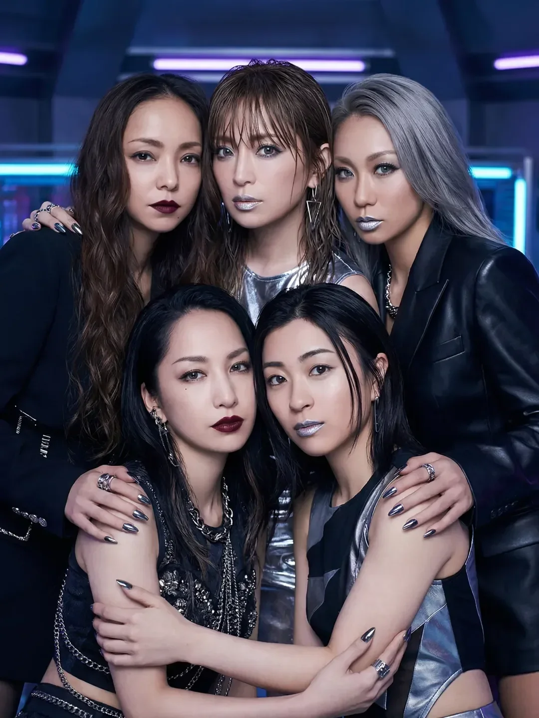 "Vogue Japan" ทำถึงเกิน! รวม 5 ตัวแม่ดีว่าแห่งวงการ J-Pop ขึ้นปกนิตยสารในโปรเจกต์สะเทือนวงการ