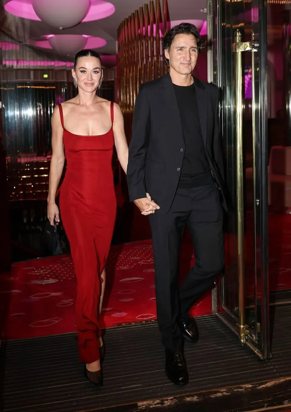 "เคที เพอร์รี่ (Katy Perry)" เปิดตัวรักใหม่! ควง "จัสติน ทรูโด (Justin Trudeau)" อดีตนายกฯ แคนาดา สวีตหวานข้ามวงการ