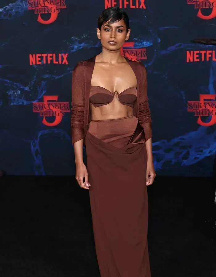 20 ลุคพรมแดงจากรอบปฐมทัศน์ “Stranger Things 5” ที่แปลกไม่แพ้ซีรีส์เลย