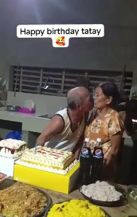 คุณปู่ชาวฟิลิปปินส์เป่าเทียนวันเกิดที่ครอบครัวจัดให้ แต่ตอนจบทำเอาทุกคนเขินตัวบิด!