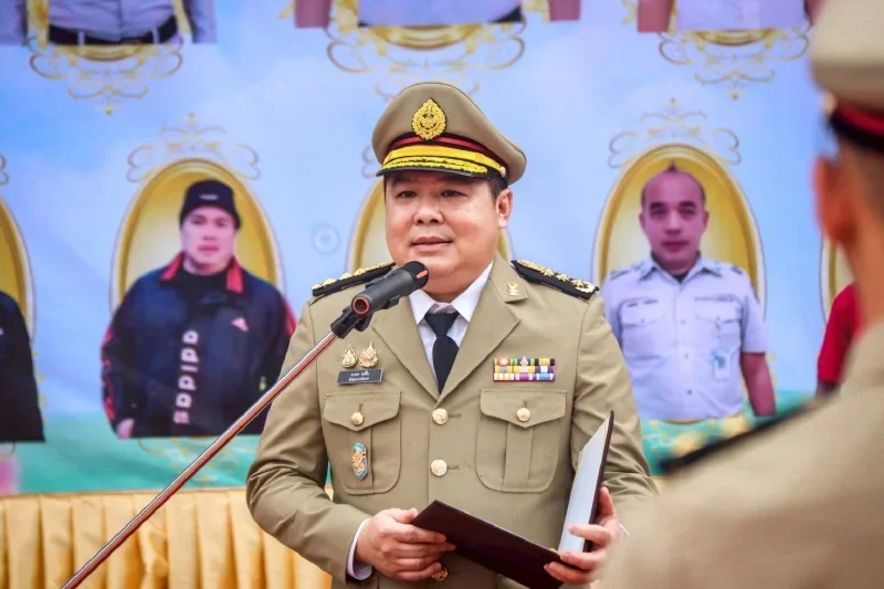 เด้ง! ผอ. เรือนจำกลางคดีสิทธิพิเศษนักโทษ VIP จีน แฉมีสาวสวยเข้าเยี่ยมประจำ