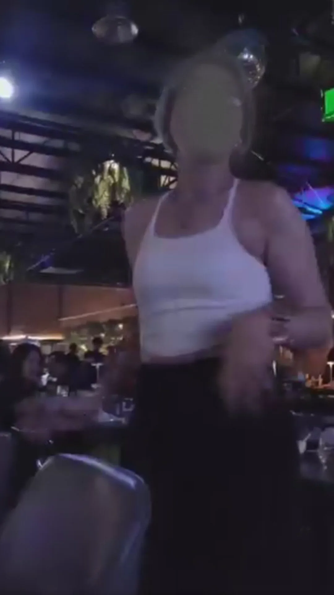 สาวโพสต์อุทาหรณ์เพื่อนรุ่นน้องยืนเต้นแล้ววูบดับ รู้สาเหตุแล้วอึ้ง!