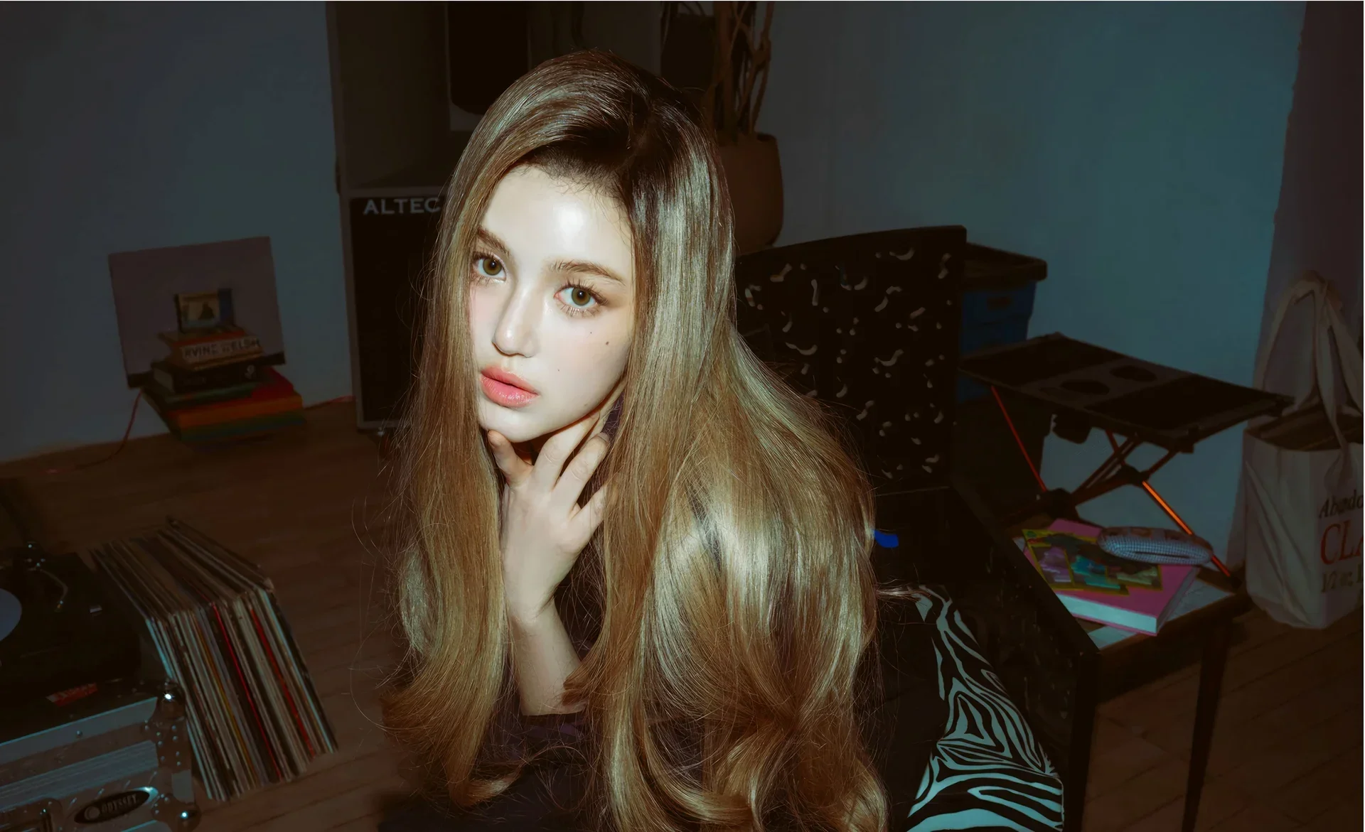 "ADOR" ยกเลิกสัญญา "แดเนียล (Danielle)" สมาชิก "NewJeans" และเตรียมดำเนินคดีกับครอบครัวของนักร้องสาวและอดีต CEO