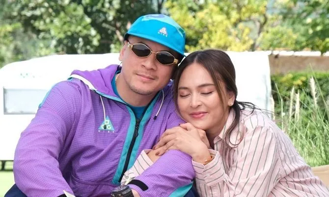 "ทนายสายหยุด" เผย "เวย์ ไทเทเนียม-นานา ไรบีนา" ไม่ได้หย่าตามข่าวลือ พร้อมยืนยันเดินหน้ายื่นประกันตัวลูกความเกือบ 2 ล้านบาท