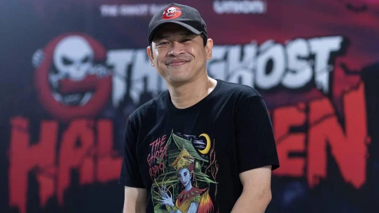 "พี่แจ็ค" เผยโทรเข้าเล่าเรื่องผีในรายการ "เดอะโกสต์เรดิโอ (The Ghost Radio)" ได้สายละ 1,000 บาท หากวิวล้านแตก รับโบนัสอีก 10,000 บาท!